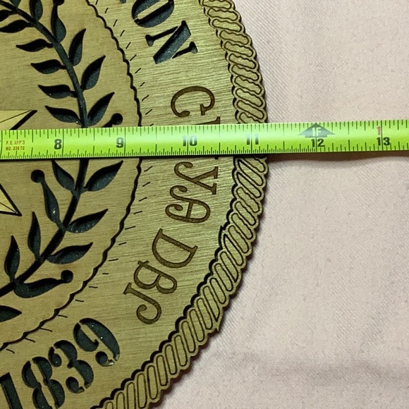 FINAL SALE PRICE Cherokee Seal Wooden Circle by Jim Burton - Picture 2 of 6